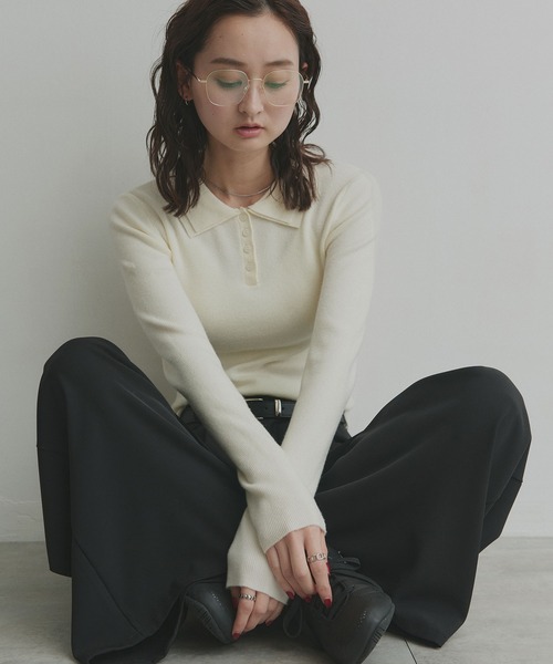 ad thie（アドティエ）の「ダブルカラー ポロニットトップス（ニット/セーター・レディース・杢グレー/ライトブルー/ブラック/オフホワイト・FREE）」の18枚目の写真