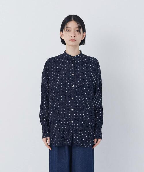 conges payes ADIEU TRISTESSE(コンジェ ペイエ アデュートリステス)の「クリンクル加工2wayシャツ(シャツ/ブラウス・レディース・チェック/ネイビー/ドット・38)」の9枚目の写真