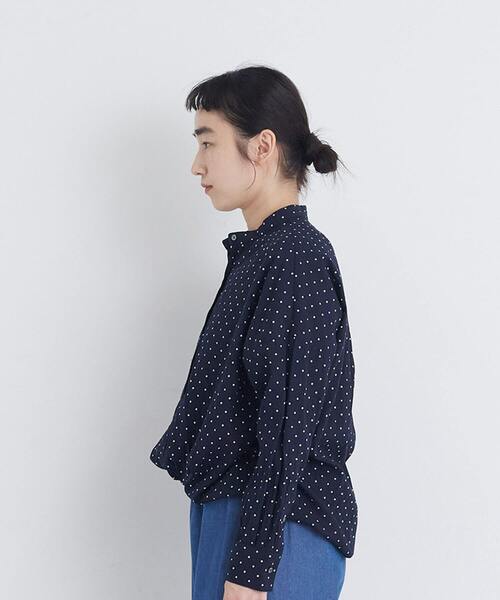 conges payes ADIEU TRISTESSE(コンジェ ペイエ アデュートリステス)の「クリンクル加工2wayシャツ(シャツ/ブラウス・レディース・チェック/ネイビー/ドット・38)」の13枚目の写真