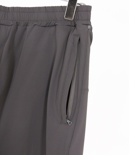 GLIMCLAP（グリムクラップ）の「mp14558-Airy Smooth Fabric Shorts ショートパンツ(201-027-gls-cg)（その他パンツ・メンズ・ブラック/ベージュ/チャコール・L/M/S）」の9枚目の写真