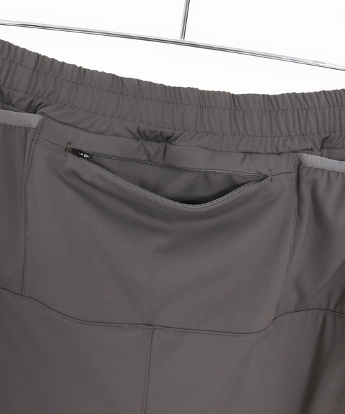 GLIMCLAP（グリムクラップ）の「mp14558-Airy Smooth Fabric Shorts ショートパンツ(201-027-gls-cg)（その他パンツ・メンズ・ブラック/ベージュ/チャコール・L/M/S）」の13枚目の写真