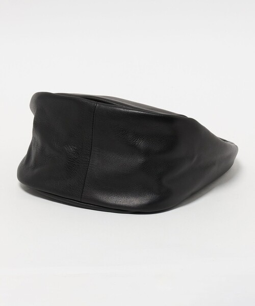 UNITED ARROWS（ユナイテッドアローズ）の「UNFINISHED LEATHER SHOLDER BAG/アンフィニッシュドレザー ショルダーバッグ（ショルダーバッグ・メンズ・ブラック・FREE）」の6枚目の写真