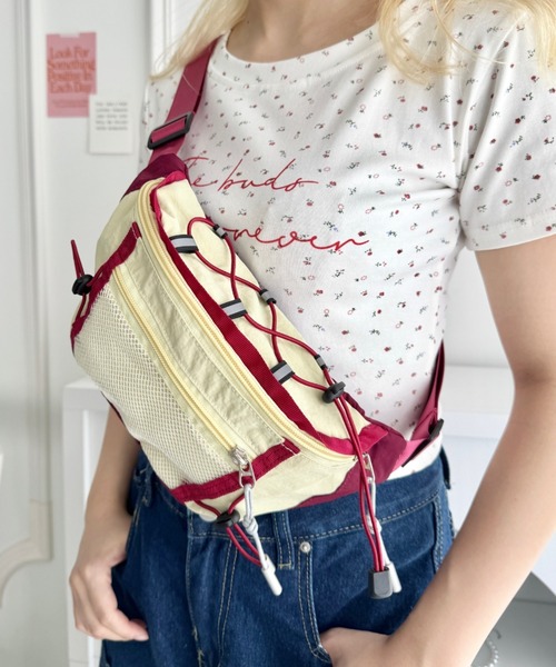 SOLLON.(ソルロン)の「カラフルドロストナイロンボディバッグ/ウエストバッグ(ボディバッグ/ウエストポーチ・レディース・パープル/ブルー/カーキ・FREE)」の7枚目の写真