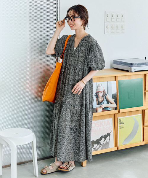 FREAK'S STORE(フリークスストア)の「限定展開 インド 2トーン 花柄 半袖 スキッパー ワンピース(ワンピース・レディース・ブラック/ブルー/グリーン/レッド・SMALL/MEDIUM)」の15枚目の写真