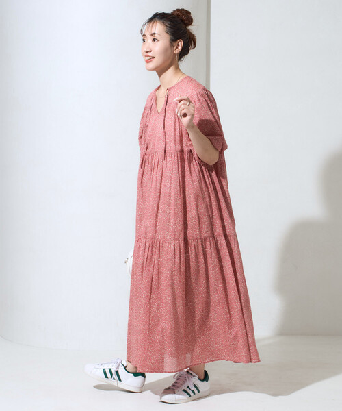 FREAK'S STORE(フリークスストア)の「限定展開 インド 2トーン 花柄 半袖 スキッパー ワンピース(ワンピース・レディース・ブラック/ブルー/グリーン/レッド・SMALL/MEDIUM)」の20枚目の写真