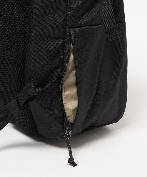 THE NORTH FACE(ザノースフェイス)の「<THE NORTH FACE>ボルダー トートパック/デイパック(バックパック/リュック・レディース・ナチュラル/ブラック・FREE)」の15枚目の写真