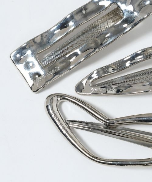 JEANASIS（ジーナシス）の「３Pニュアンスヘアピン/638857（バレッタ/ヘアクリップ・レディース・シルバー/シルバー系その他・FREE）」の6枚目の写真