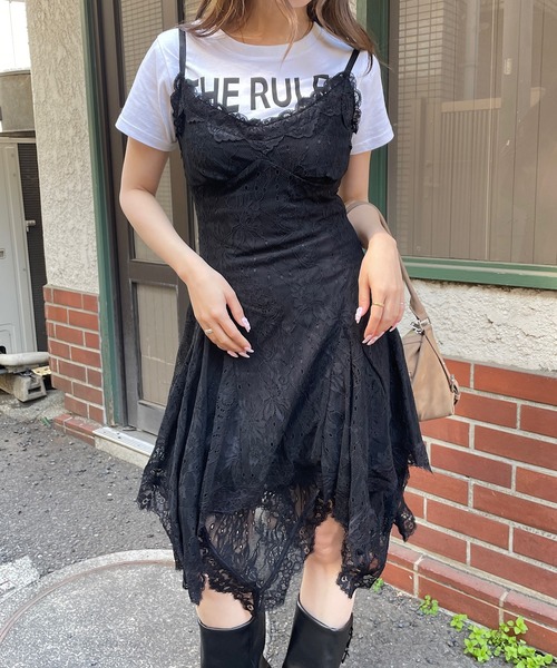 ROGER AND RAW(ロジャーアンドロウ)の「レースミニキャミソールワンピース(ワンピース・レディース・ホワイト/ブラック・FREE)」の6枚目の写真
