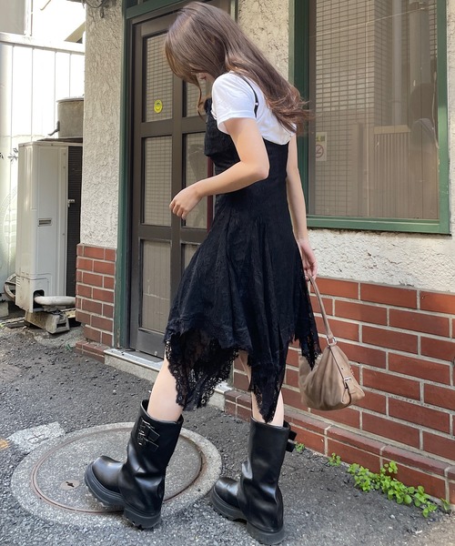 ROGER AND RAW(ロジャーアンドロウ)の「レースミニキャミソールワンピース(ワンピース・レディース・ホワイト/ブラック・FREE)」の5枚目の写真
