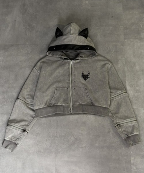 Amilige(アミリージュ)の「猫耳袖ZIPショート丈パーカー(パーカー・レディース・グレー/ブラック・FREE)」の14枚目の写真