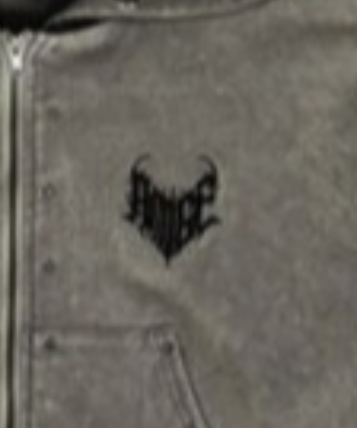 Amilige(アミリージュ)の「猫耳袖ZIPショート丈パーカー(パーカー・レディース・グレー/ブラック・FREE)」の16枚目の写真