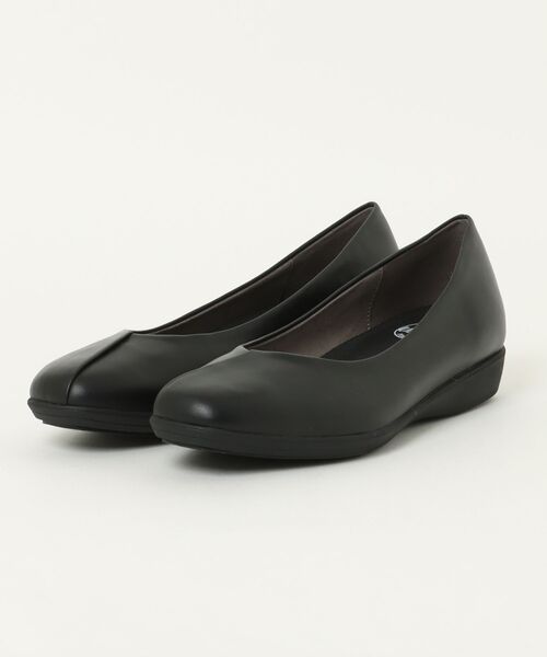 UnReef(アンリーフ)の「ローウェッジカッターパンプス(パンプス・レディース・ブラック/ゴールド系その他・22.5cm/23.0cm/23.5cm/24.0cm/24.5cm)」の1枚目の写真