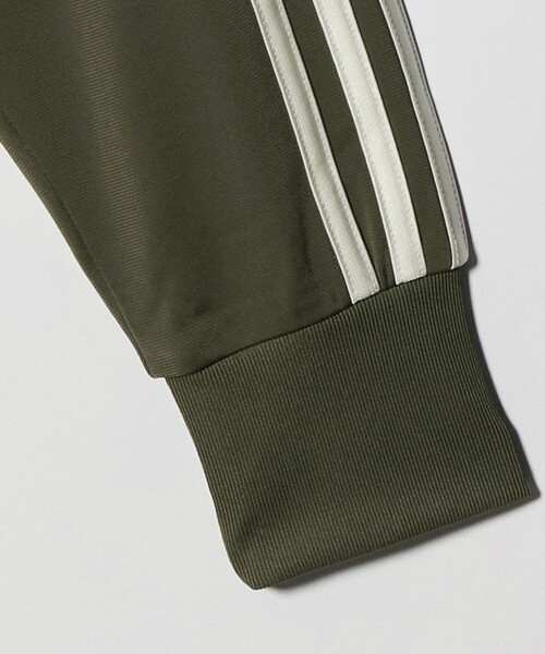 adidas Originals(アディダスオリジナルス)の「【国内EXCLUSIVE】<adidas Originals>ファイヤーバード トラックトップ ルーズ(ジャージ・レディース・ダークグリーン・S/M)」の3枚目の写真