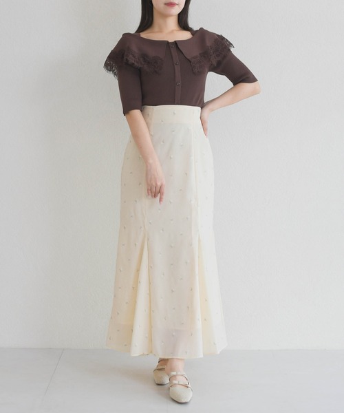 31 Sons de mode（トランテアン　ソン　ドゥ　モード）の「2026春夏新作 レーストリミングビッグカラーニット（ニット/セーター・レディース・オフホワイト/ブラウン/ブラック×ホワイト・ﾌﾘ-）」の8枚目の写真