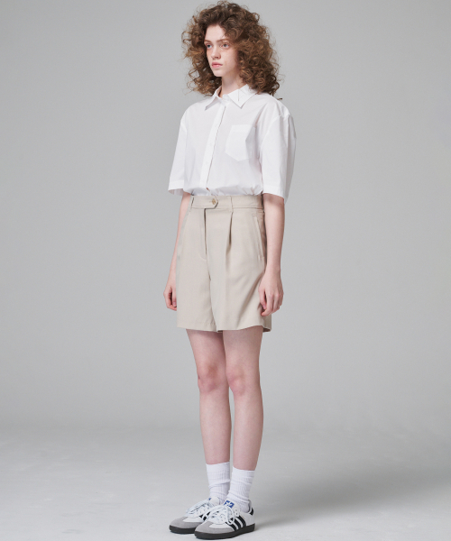 MALOUPE(マロップ)の「2205 サマー ワンタック ショートパンツ (ベージュ)(その他パンツ・レディース・ベージュ・26/28/30)」の5枚目の写真