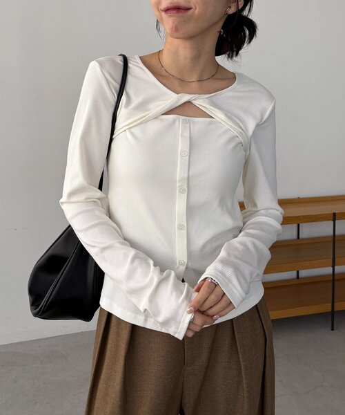 CAPRICIEUX LE'MAGE(カプリシューレマージュ)の「ツイストネックT(Tシャツ/カットソー・レディース・ホワイト/ブラック/グレー・FREE)」の20枚目の写真