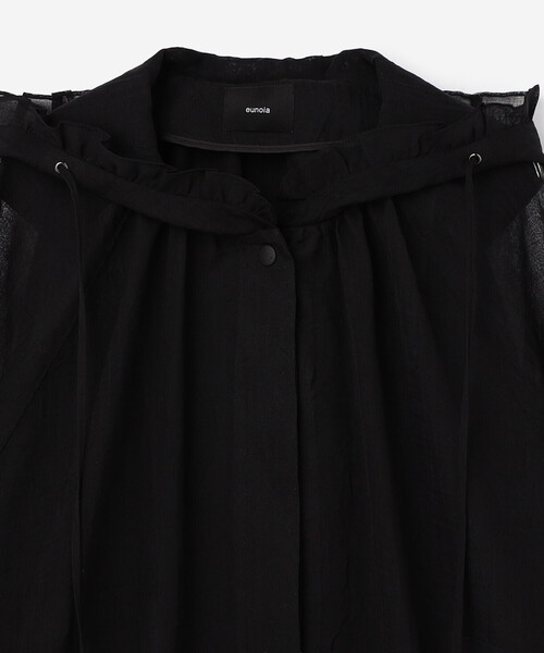 Bshop(ビショップ)の「eunoia | シアーオーガンジー フリルフードコート WOMEN(その他アウター・レディース・ブラック・ONE)」の4枚目の写真