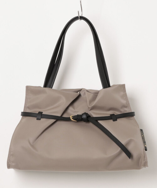 VIOLAd'ORO（ヴィオラドーロ）の「【VIOLAd'ORO/ヴィオラドーロ】ノットハンドル ナイロントートバッグ　made in japan　Lサイズ（トートバッグ・レディース・ベージュ系その他/ブラック/チャコールグレー/ベージュ/モカ・FREE）」の5枚目の写真