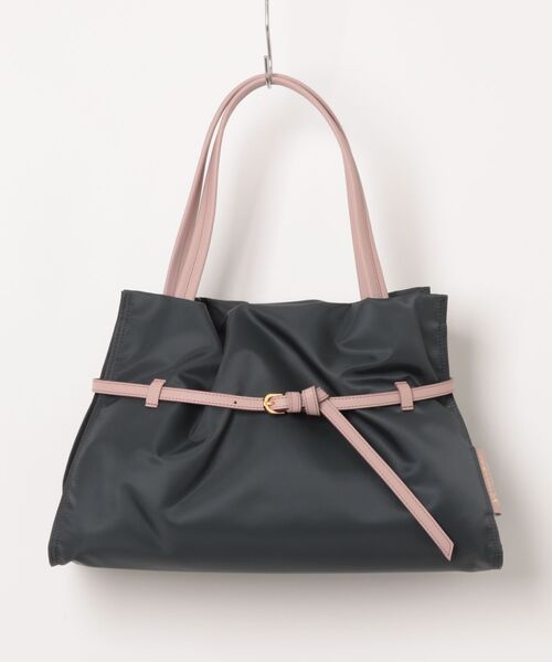 VIOLAd'ORO（ヴィオラドーロ）の「【VIOLAd'ORO/ヴィオラドーロ】ノットハンドル ナイロントートバッグ　made in japan　Lサイズ（トートバッグ・レディース・ベージュ系その他/ブラック/チャコールグレー/ベージュ/モカ・FREE）」の2枚目の写真