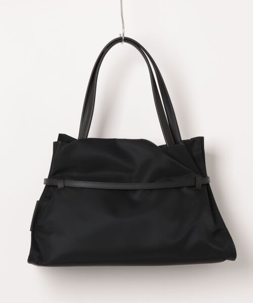 VIOLAd'ORO（ヴィオラドーロ）の「【VIOLAd'ORO/ヴィオラドーロ】ノットハンドル ナイロントートバッグ　made in japan　Lサイズ（トートバッグ・レディース・ベージュ系その他/ブラック/チャコールグレー/ベージュ/モカ・FREE）」の6枚目の写真