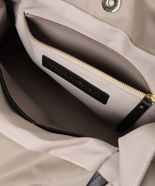 VIOLAd'ORO（ヴィオラドーロ）の「【VIOLAd'ORO/ヴィオラドーロ】ノットハンドル ナイロントートバッグ　made in japan　Lサイズ（トートバッグ・レディース・ベージュ系その他/ブラック/チャコールグレー/ベージュ/モカ・FREE）」の11枚目の写真
