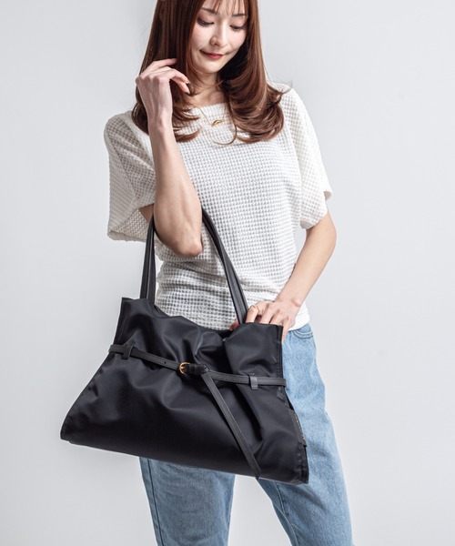 VIOLAd'ORO(ヴィオラドーロ)の「【VIOLAd'ORO/ヴィオラドーロ】ドロスト ナイロントートバッグ BIANCA Lサイズ made in japan(トートバッグ・レディース・ベージュ系その他/ブラック/チャコールグレー/ベージュ/モカ・FREE)」の1枚目の写真