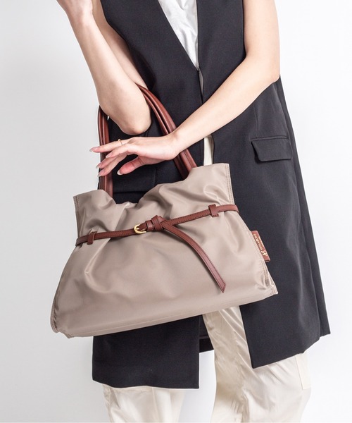 VIOLAd'ORO(ヴィオラドーロ)の「【VIOLAd'ORO/ヴィオラドーロ】ドロスト ナイロントートバッグ BIANCA Lサイズ made in japan(トートバッグ・レディース・ベージュ系その他/ブラック/チャコールグレー/ベージュ/モカ・FREE)」の3枚目の写真
