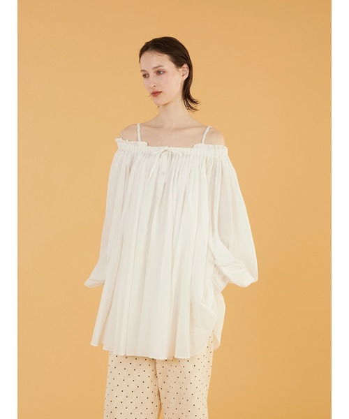 crinkle crinkle crinkle（クリンクルクリンクルクリンクル）の「【crinkle crinkle crinkle】sheer gather  volume blouse/シアーギャザーボリュームブラウス（シャツ/ブラウス・レディース・パープル/ホワイト・FREE）」の6枚目の写真