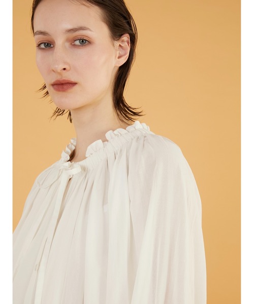 crinkle crinkle crinkle（クリンクルクリンクルクリンクル）の「【crinkle crinkle crinkle】sheer gather  volume blouse/シアーギャザーボリュームブラウス（シャツ/ブラウス・レディース・パープル/ホワイト・FREE）」の20枚目の写真