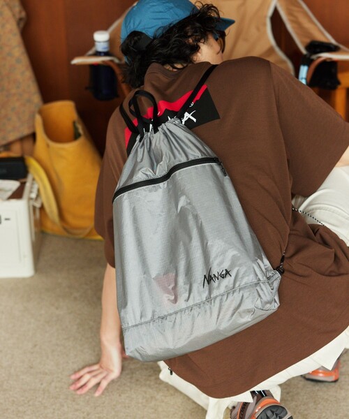 NANGA（ナンガ）の「NANGA/ナンガ Fibermax TUL KNAPSACK ナップサック（バックパック/リュック・メンズ・グレー/ブラック/イエロー・ONE SIZE）」の2枚目の写真