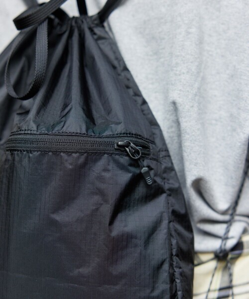 NANGA（ナンガ）の「NANGA/ナンガ Fibermax TUL KNAPSACK ナップサック（バックパック/リュック・メンズ・グレー/ブラック/イエロー・ONE SIZE）」の15枚目の写真