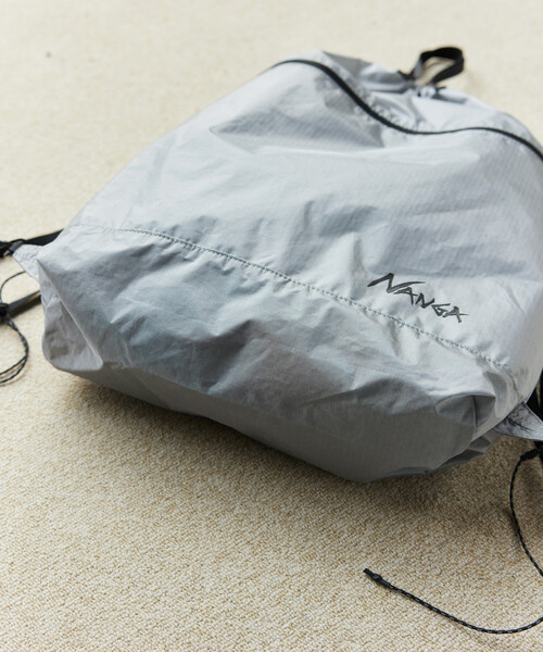 NANGA(ナンガ)の「NANGA/ナンガ Fibermax TUL KNAPSACK ナップサック(バックパック/リュック・メンズ・グレー/ブラック/イエロー・ONE SIZE)」の14枚目の写真