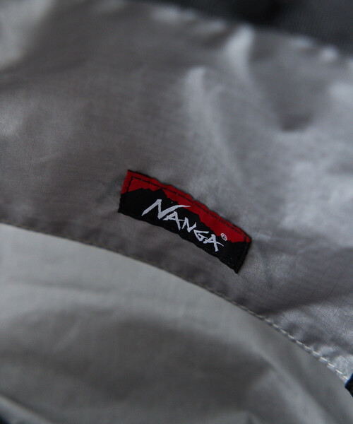 NANGA(ナンガ)の「NANGA/ナンガ Fibermax TUL KNAPSACK ナップサック(バックパック/リュック・メンズ・グレー/ブラック/イエロー・ONE SIZE)」の6枚目の写真