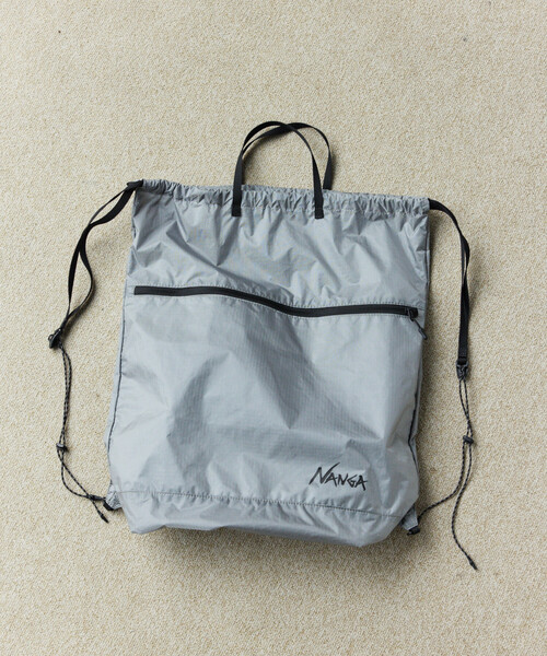 NANGA(ナンガ)の「NANGA/ナンガ Fibermax TUL KNAPSACK ナップサック(バックパック/リュック・メンズ・グレー/ブラック/イエロー・ONE SIZE)」の4枚目の写真