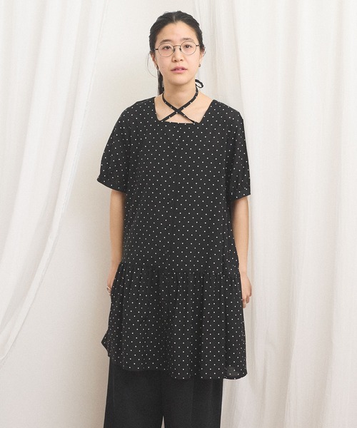 fig London(フィグロンドン)の「CottonCupra lawn mini dress(ワンピース・レディース・レッド/ドット・FREE)」の11枚目の写真