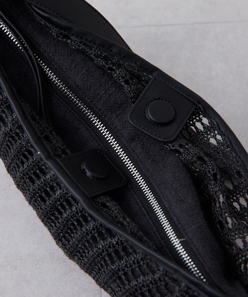 COLLAGE GALLARDAGALANTE（コラージュガリャルダガランテ）の「PAPILLONNER/ラウンドメッシュショルダーバッグ（ショルダーバッグ・レディース・アイボリー/ブラック・FREE）」の14枚目の写真