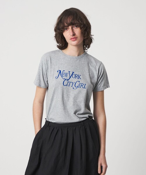 6(ロク)の「<6(ROKU)>NEW YORK CITY GIRL GRAY Tシャツ(Tシャツ/カットソー・レディース・グレー系・L/S)」の1枚目の写真