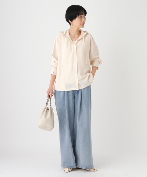 Elura(エルーラ)の「アイロンいらずフードシャツ/659651(シャツ/ブラウス・レディース・オフホワイト/ブラウン/ピンク/ブラック・FREE)」の8枚目の写真