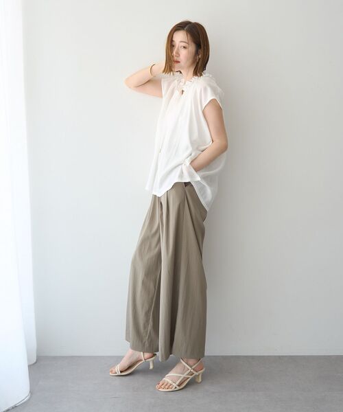 YECCA VECCA(イェッカヴェッカ)の「ドライタッチストレッチワイドパンツ【セットアップ対応】(その他パンツ・レディース・ブラック/ダークベージュ・S/M)」の10枚目の写真