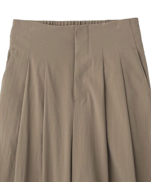 YECCA VECCA(イェッカヴェッカ)の「ドライタッチストレッチワイドパンツ【セットアップ対応】(その他パンツ・レディース・ブラック/ダークベージュ・S/M)」の20枚目の写真