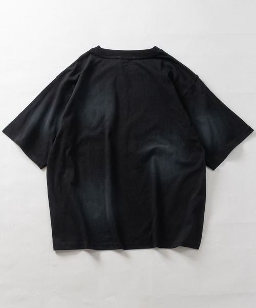 JOHN'S CLOSET(ジョンズクローゼット)の「【13】スプレー加工 グラフィックロゴ ユーズドライクTシャツ(Tシャツ/カットソー・メンズ・ピンク/カーキ/ブラック/アイボリー・MEDIUM/LARGE)」の13枚目の写真