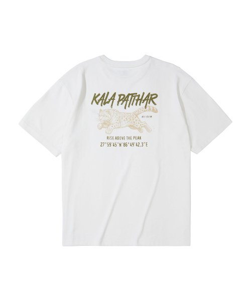 KALAPATTHAR(カラパタール)の「BACK KP TIGER GRAPHIC SHORT-SLEEVED T-SHIRT - WHITE(Tシャツ/カットソー・メンズ・その他・MEDIUM/LARGE/X-LARGE)」の5枚目の写真