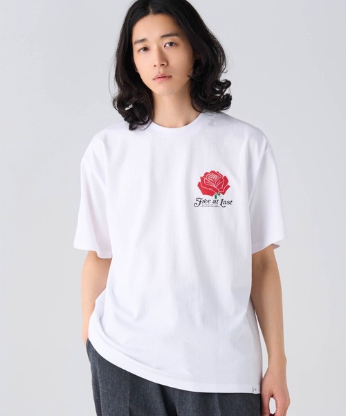 BEDWIN & THE HEARTBREAKERS(ベドウィン アンド ザ ハートブレイカーズ)の「S/S PRINTED TEE "ROSE"(Tシャツ/カットソー・メンズ・ブラック/ホワイト・LARGE/MEDIUM/SMALL/XX-LARGE/X-LARGE)」の1枚目の写真