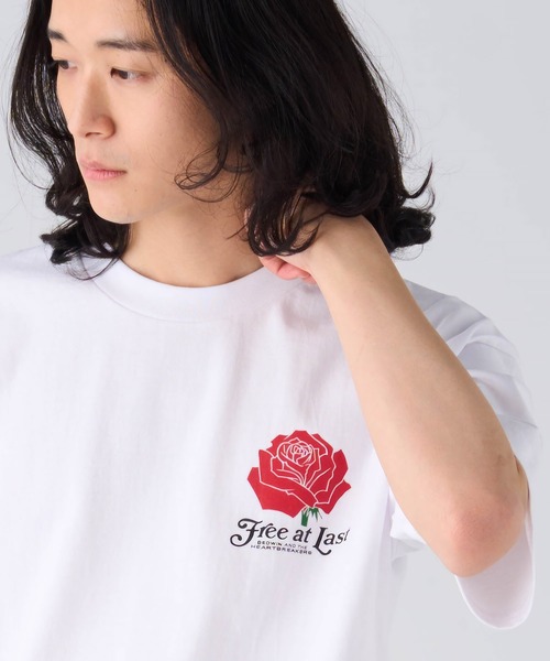 BEDWIN & THE HEARTBREAKERS(ベドウィン アンド ザ ハートブレイカーズ)の「S/S PRINTED TEE "ROSE"(Tシャツ/カットソー・メンズ・ブラック/ホワイト・LARGE/MEDIUM/SMALL/XX-LARGE/X-LARGE)」の3枚目の写真