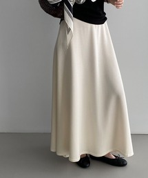 CHUN CHUN NOTES（チュンチュンノーツ）の「26SS/なめらかポンチ素材 フレアロングスカート（スカート）」