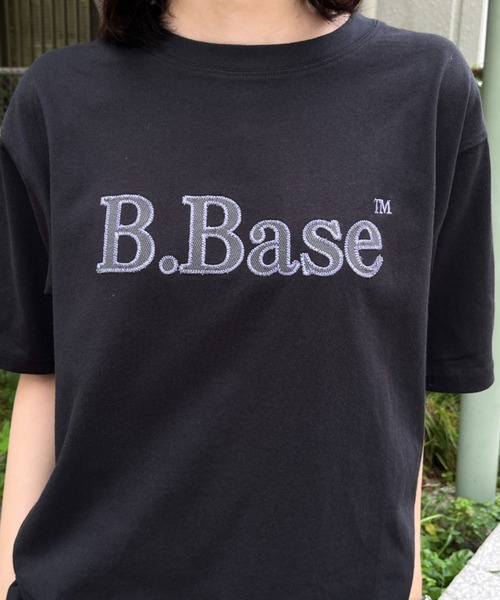 BROKEN BASE(ブロークンベース)の「B.Base Assort Zigzag Patchwork Tee / B.BaseアソートジグザグパッチワークTee(Tシャツ/カットソー・メンズ・ブラック/グレー/カーキ系1/ネイビー/グレー系1/ホワイト/ブラウン系1/ブラック×カーキ/ブラック系1/ネイビー系1・SMALL/LARGE/MEDIUM)」の17枚目の写真