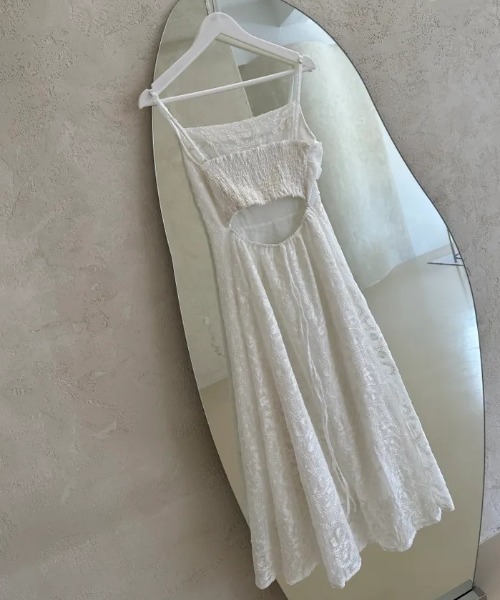 FREE STYLISTS（フリー スタイリスト）の「YUGA_YGMC　　Korean-style　Embroidered lace dress（ワンピース・レディース・ホワイト/オフホワイト・FREE）」の5枚目の写真
