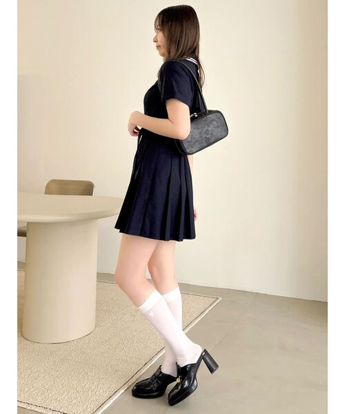 dazzlin（ダズリン）の「ポロライクプリーツミニワンピース（ワンピース・レディース・ネイビー/オフホワイト・SMALL/MEDIUM）」の13枚目の写真