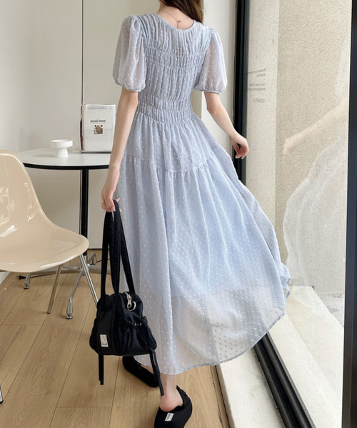 Ada.(エイダ)の「立体ドット柄 ウエストマーク シャーリング ティアード ロング ワンピース(ワンピース・レディース・グリーン/アイボリー/ブラック/ブルー・FREE)」の16枚目の写真