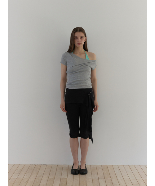 ASURA(アスラ)の「STUDDED ONE-SHOULDER T (MELANGE GREY)(Tシャツ/カットソー・レディース・その他・OS)」の3枚目の写真